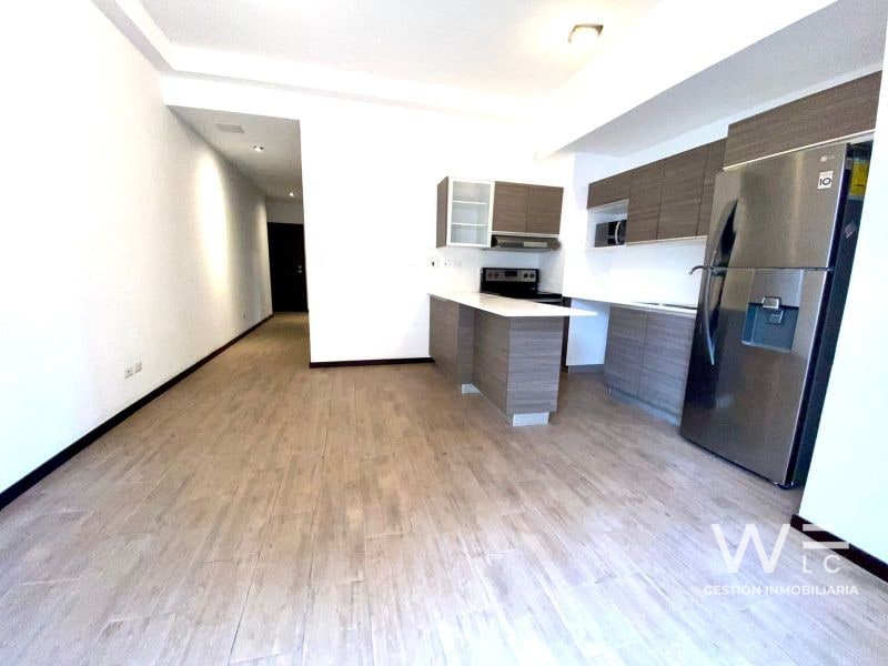 ALQUILO APARTAMENTO ZONA 10   EDIFICIO CASALINI  1001-R-198 - 2