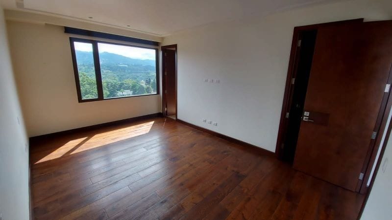 TIFFANY 5TA AVENIDA APARTAMENTO EN VENTA ZONA 14 — Apartamento en Venta en Tiffany 5ta Avenida, Zona 14, Guatemala, Ciudad — foto 7 de 15