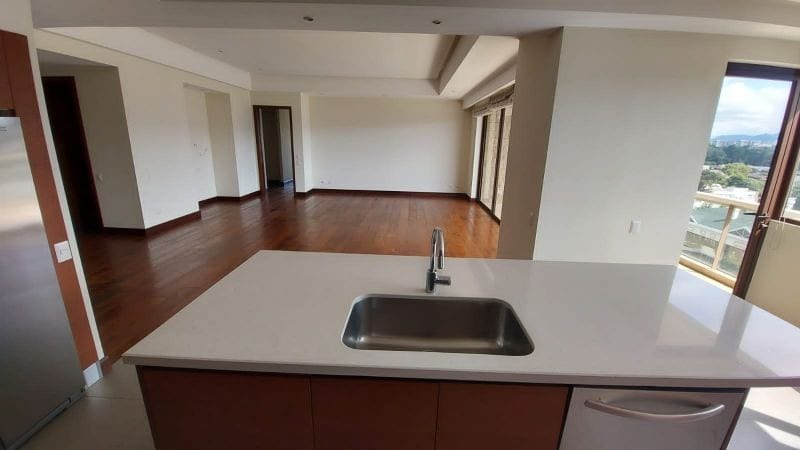TIFFANY 5TA AVENIDA APARTAMENTO EN VENTA ZONA 14 — Apartamento en Venta en Tiffany 5ta Avenida, Zona 14, Guatemala, Ciudad — foto 2 de 15