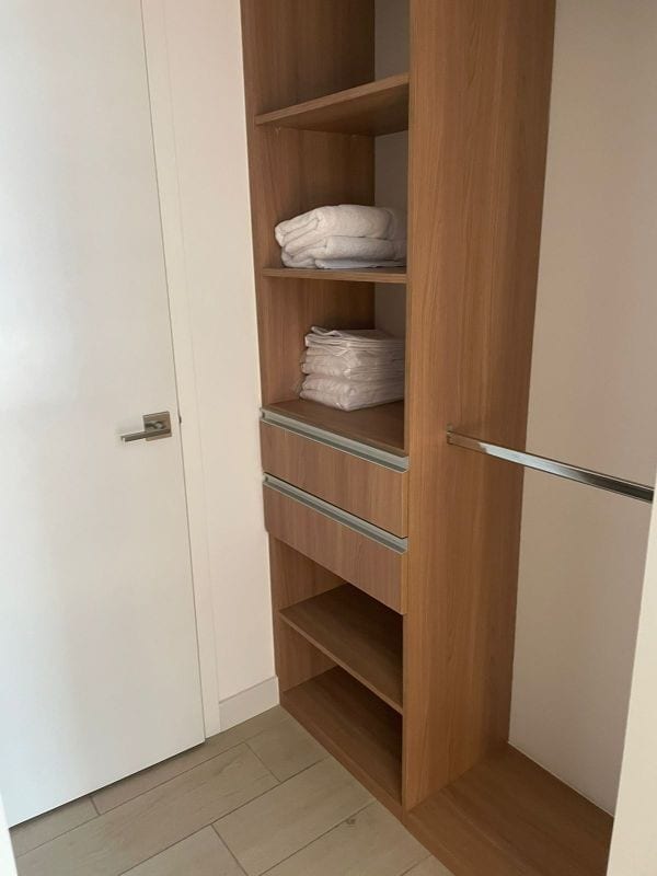 Apto amoblado en venta en QUO zona 4 — Apartamento en Venta en QUO, Zona 4, Guatemala, Ciudad — foto 6 de 14