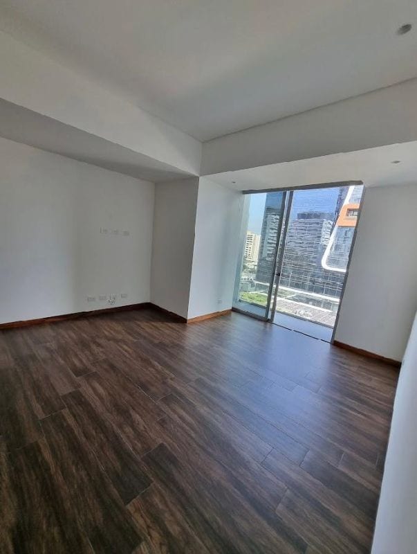 Apto en renta en AVIA z10 — Apartamento en Alquiler en Zona 10, Guatemala, Ciudad — foto 6 de 8