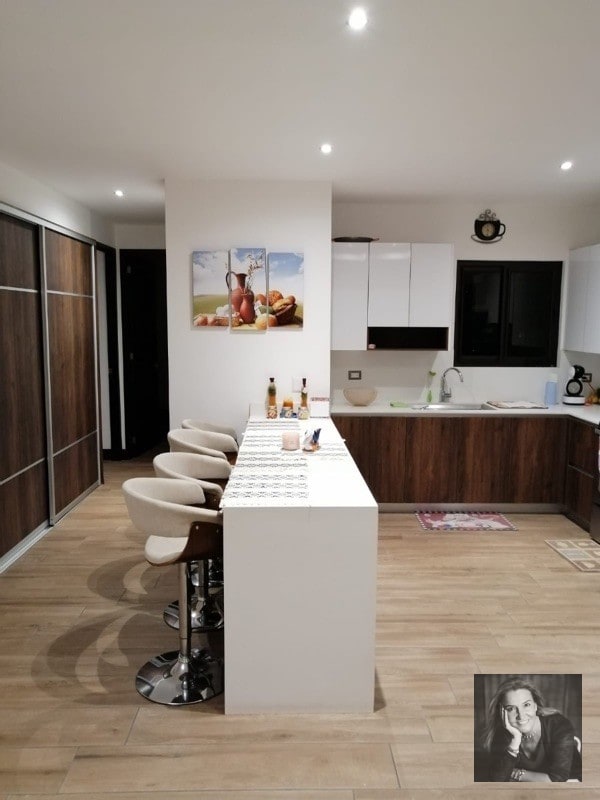 VIVALT / Apartamento en Venta zona 10 - 9