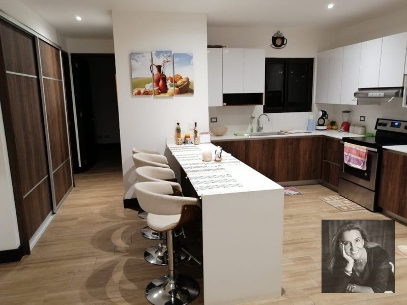 VIVALT / Apartamento en Venta zona 10 - 8
