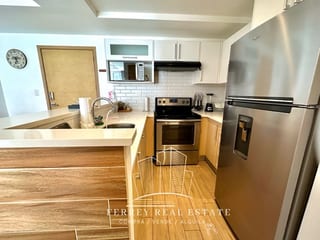 Apartamento full amueblado, ZONA 10 — Apartamento en Alquiler en Zona 10, Guatemala, Ciudad — miniatura 2 de 16