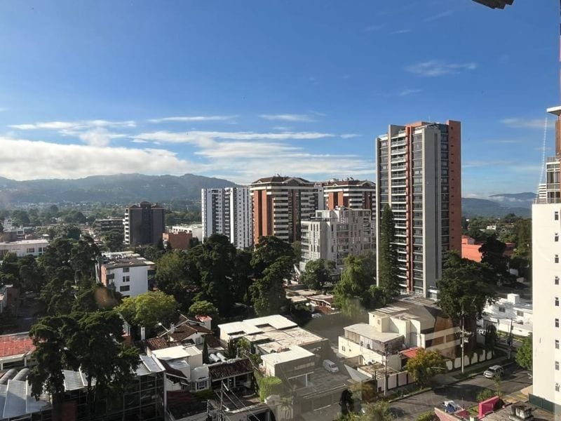 AMPLIO APARTAMENTO EN VENTA ZONA 14 — Apartamento en Venta en Exedra, Zona 14, Guatemala, Ciudad — foto 10 de 14