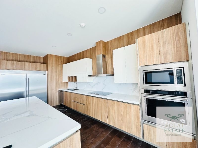 Apartamento Amueblado en ECHO Zona 14 | 3 Habitaciones + 3 Parqueos - 3