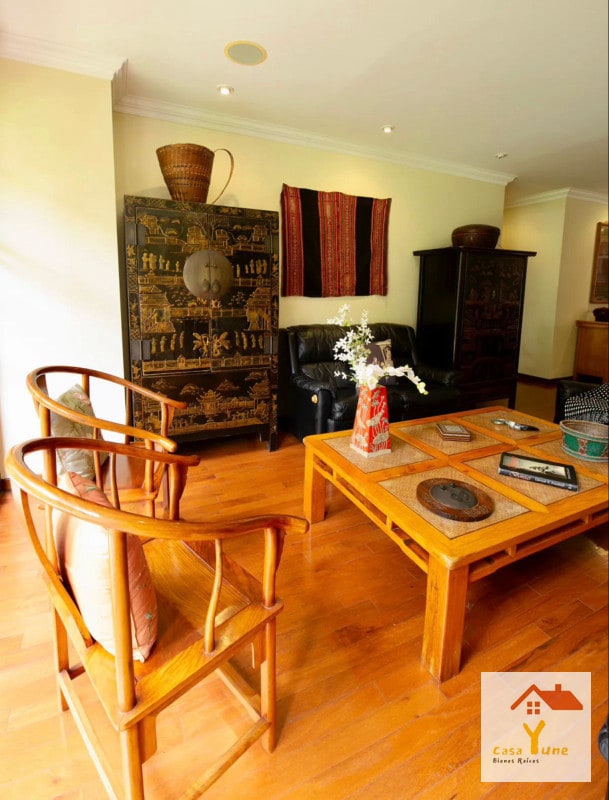 Apartamento en alquiler Zona 14 con jardin - 9