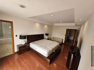 AMPLIO APARTAMENTO AMUEBLADO CON TERRAZA EN RENTA ZONA 14 — Apartamento en Alquiler en Arcángel Miguel, Zona 14, Guatemala, Ciudad — miniatura 8 de 8