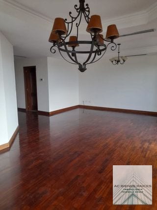 Elegante apartamento zona 14 — Apartamento en Alquiler en Almeira, Zona 14, Guatemala, Ciudad — miniatura 4 de 16