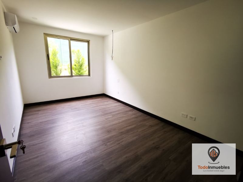 Apartamento con Jardín en Venta en z13 - Iridia Elgin - 2
