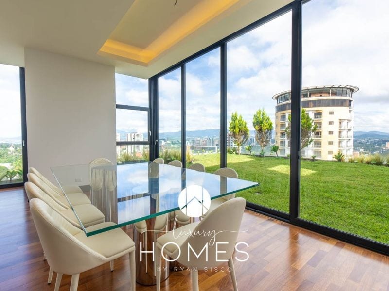 Lujoso Penthouse rodeado de terrazas en Venta, Zona 15. — Apartamento en Venta en Laurel, Zona 15, Guatemala, Ciudad — foto 3 de 11