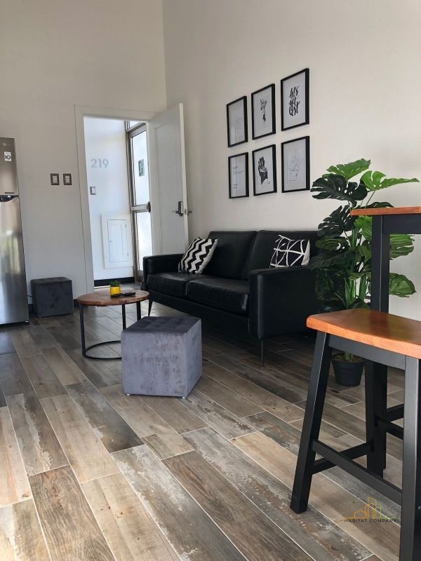 Apartamento amueblado y equipado zona 15 VH3- Edificio Adamant - 3