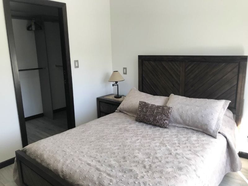 Alquiler de Apartamento Amueblado zona 16 Lirios de Cayala — Apartamento en Alquiler en Ciudad Cayalá, Zona 16, Guatemala, Ciudad — foto 5 de 11
