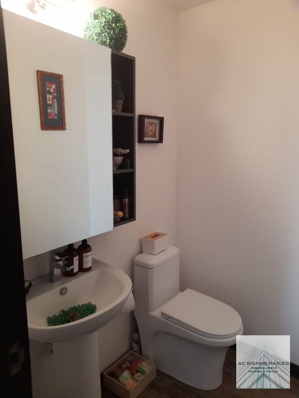 Renta apartamento zona 15VH2 2 hab - 6