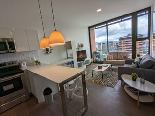 Apartamento en Venta/Renta completamente Equipado y Decorado en Edificio Diagoseis zona 10 — Apartamento en Venta en Diagoseis, Zona 10, Guatemala, Ciudad — miniatura 1 de 16