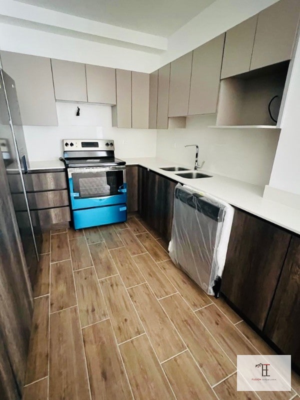 Vendo apartamento de 2 dormitorios en zona 10 - 1
