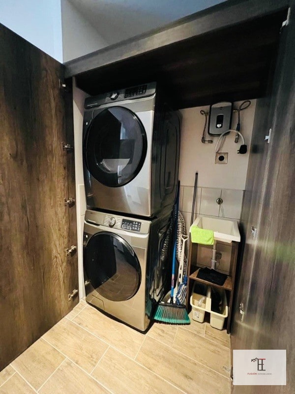 Vendo apartamento de 2 dormitorios en zona 10 - 3