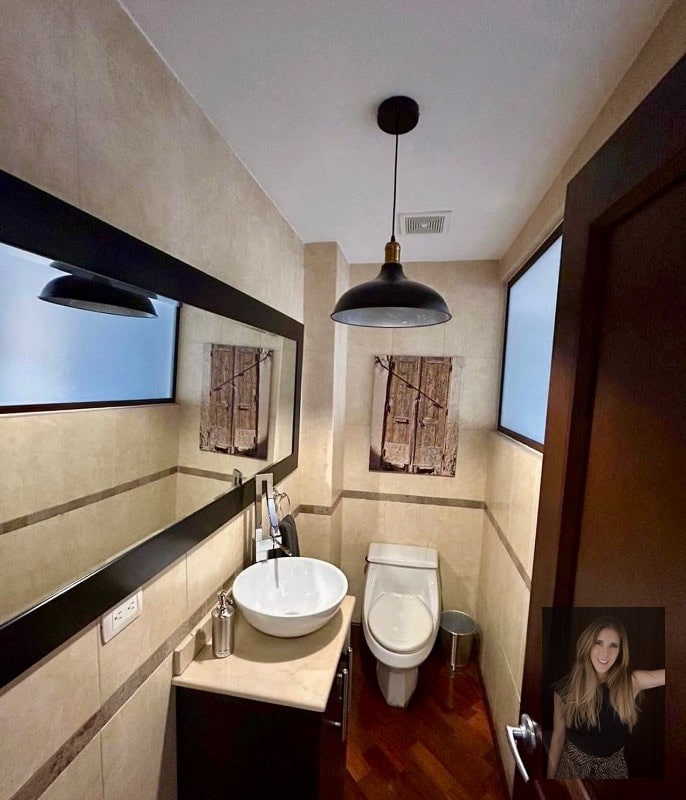 Apartamento amueblado en renta zona 10 - 12