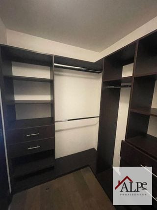 PENTHOUSE CON TERRAZA ZONA 10 — Apartamento en Alquiler en Verona, Zona 10, Guatemala, Ciudad — miniatura 9 de 15