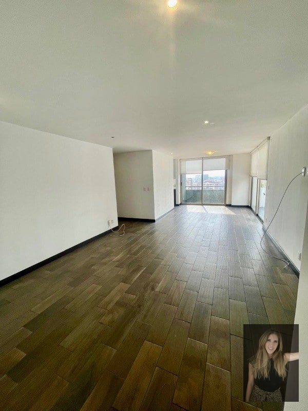 Apartamento en renta Edificio Verona zona 10 - 1