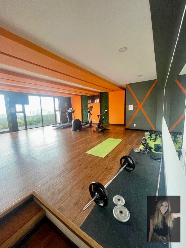 Apartamento en renta Edificio Verona zona 10 - 16