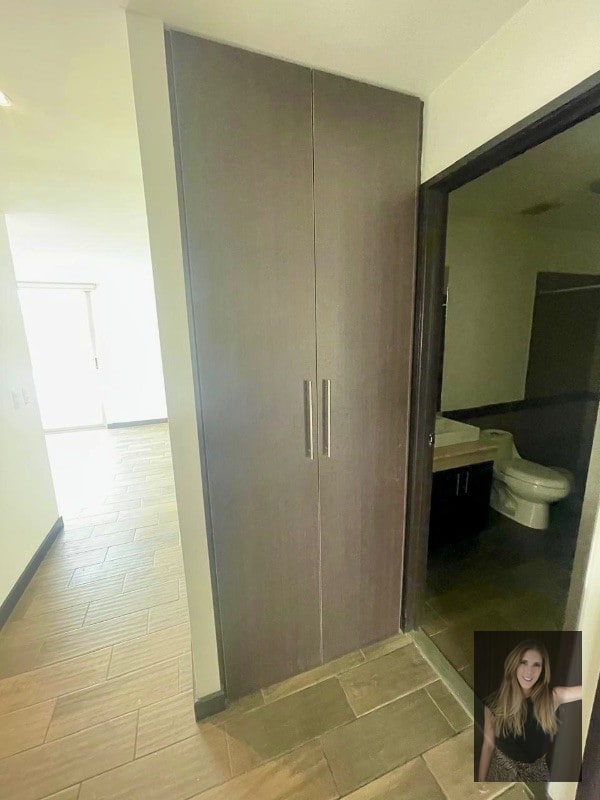 Apartamento en renta Edificio Verona zona 10 - 7