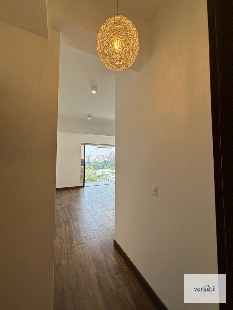 Bello apartamento con cuarto de servicio - 13