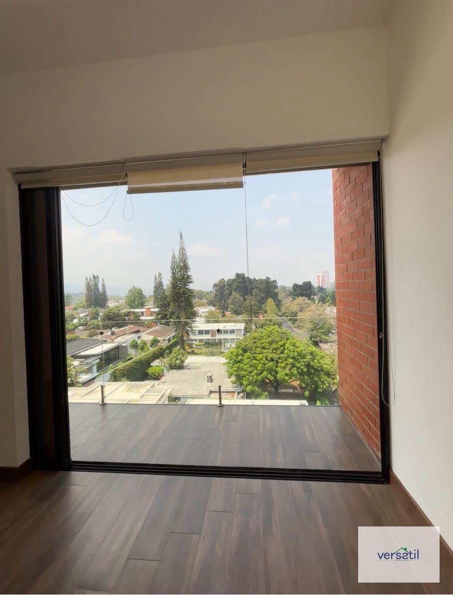 Bello apartamento con cuarto de servicio - 1