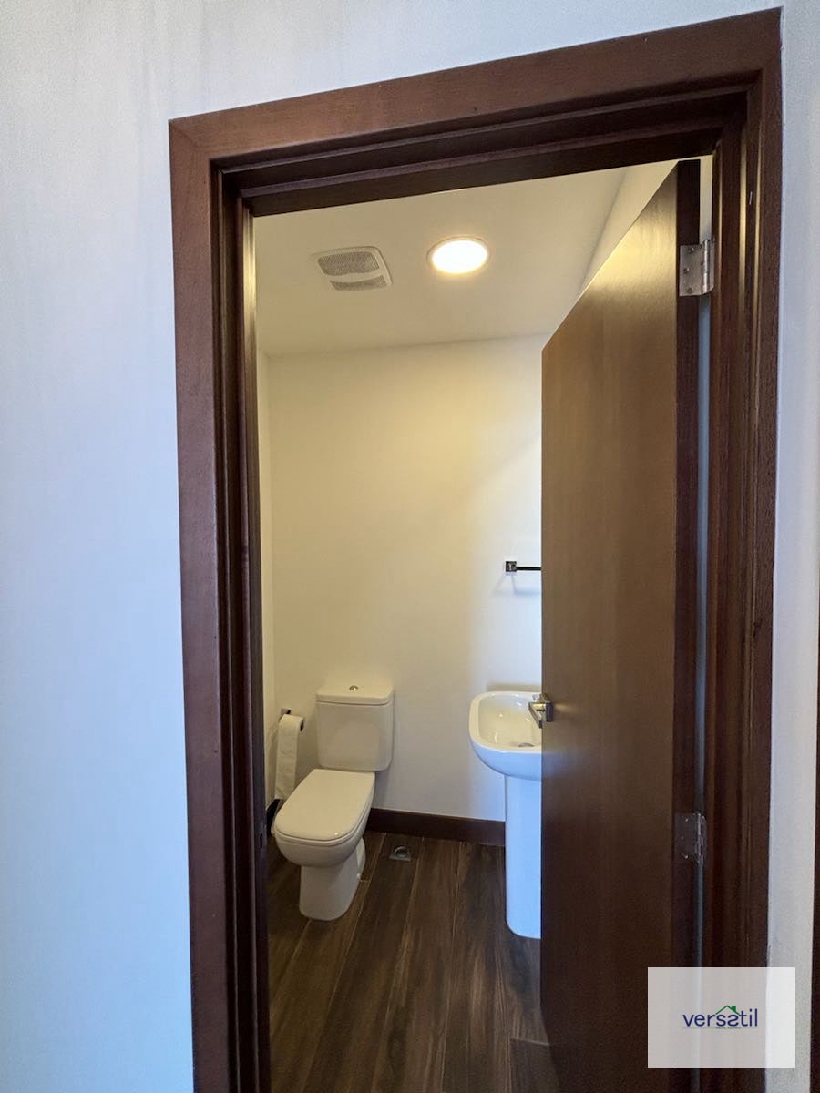 Bello apartamento con cuarto de servicio - 11