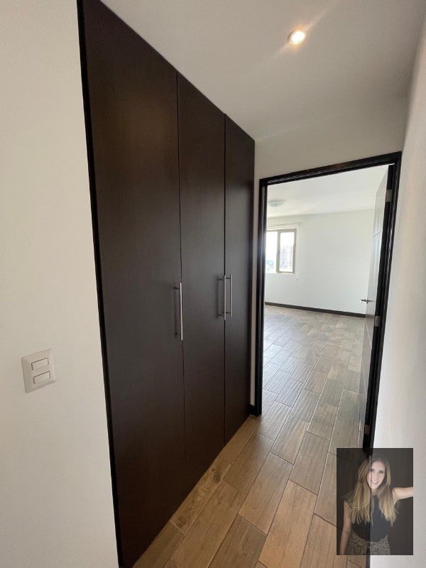 Apartamento en renta Edificio Verona zona 10 - 12