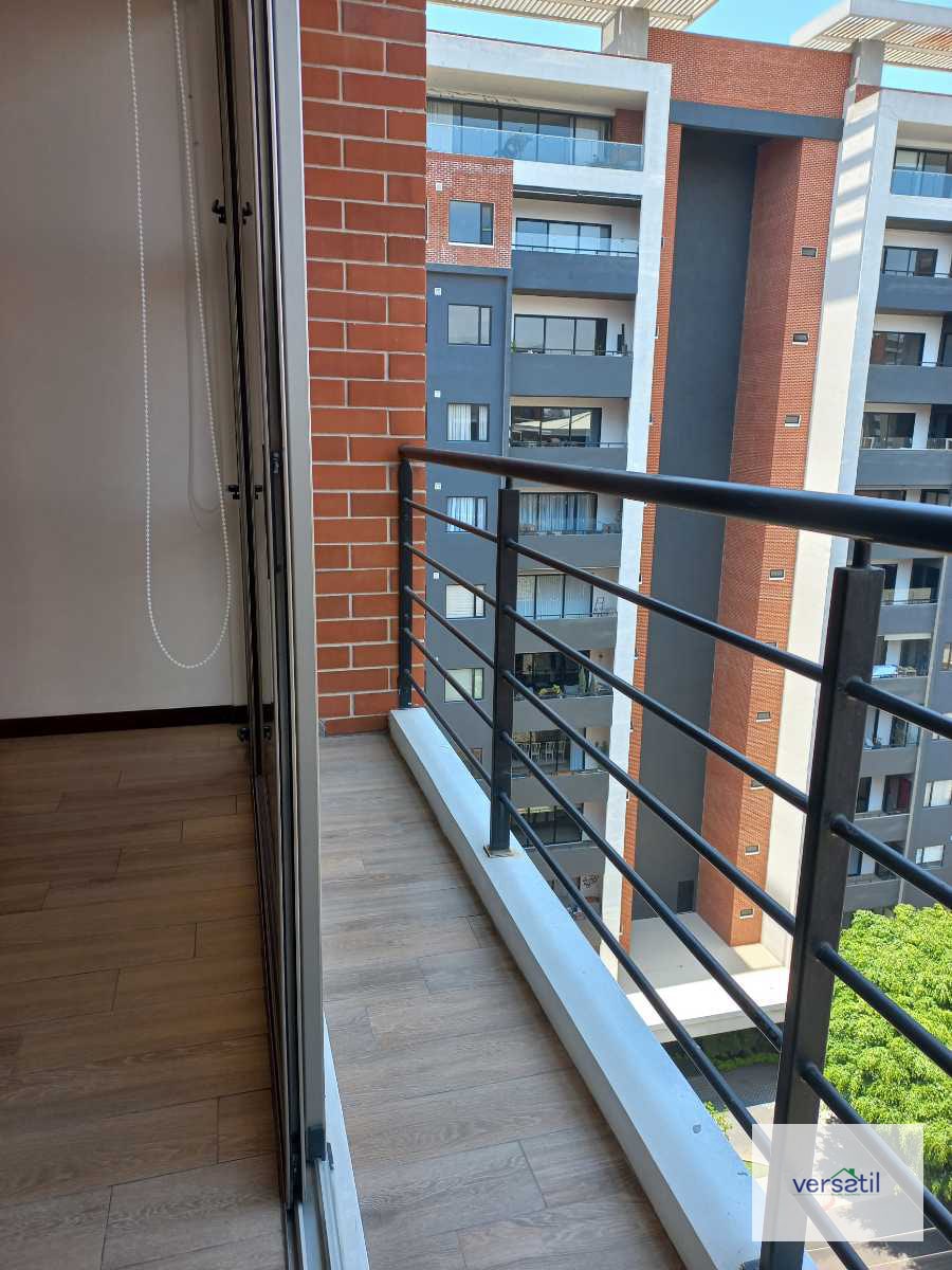 Casa 11 Vendo apartamento Nivel Alto 3 habitaciones - 1
