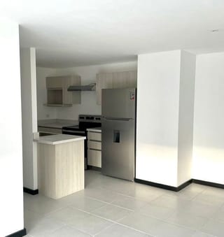 Venta / Renta en Museo San Mateo Zona 7 — Apartamento en Venta en Museo San Mateo, Zona 7, Guatemala, Ciudad — miniatura 1 de 7