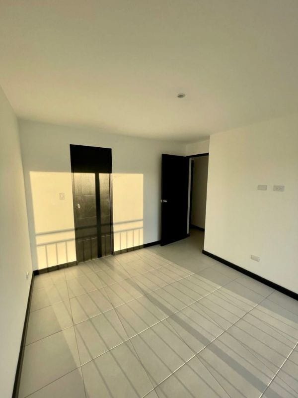 Venta / Renta en Museo San Mateo Zona 7 — Apartamento en Venta en Museo San Mateo, Zona 7, Guatemala, Ciudad — foto 2 de 7