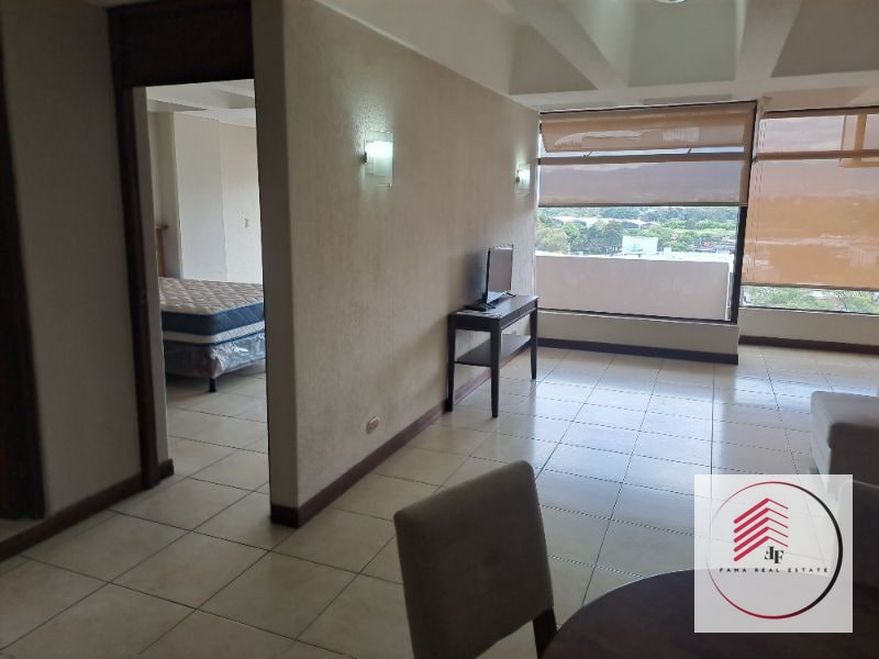 SE RENTA APARTAMENTO AMUEBLADO UBICADO EN EDIFICIO REFORMA OBELISCO ZONA 9 - 1