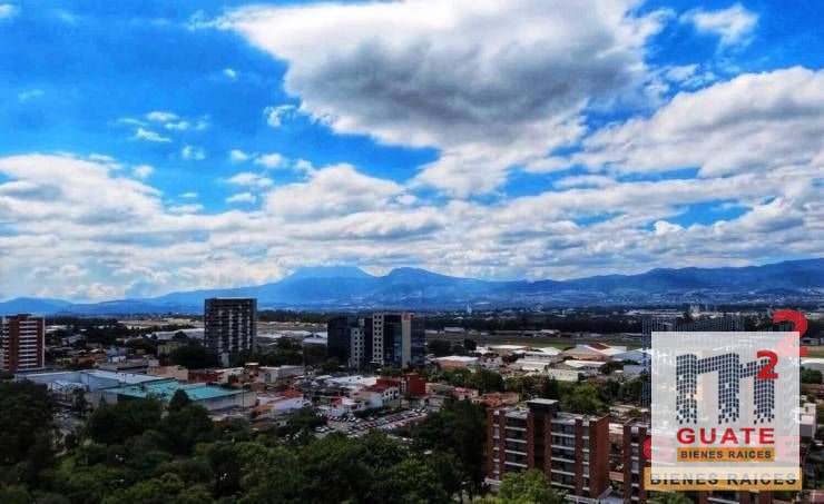 Apartamento de 249.9 m2 en Venta, Zona 14 - 4