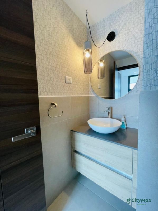 Venta de apartamento en la Zona 10 — Apartamento en Venta en Zona 10, Guatemala, Ciudad — foto 5 de 8