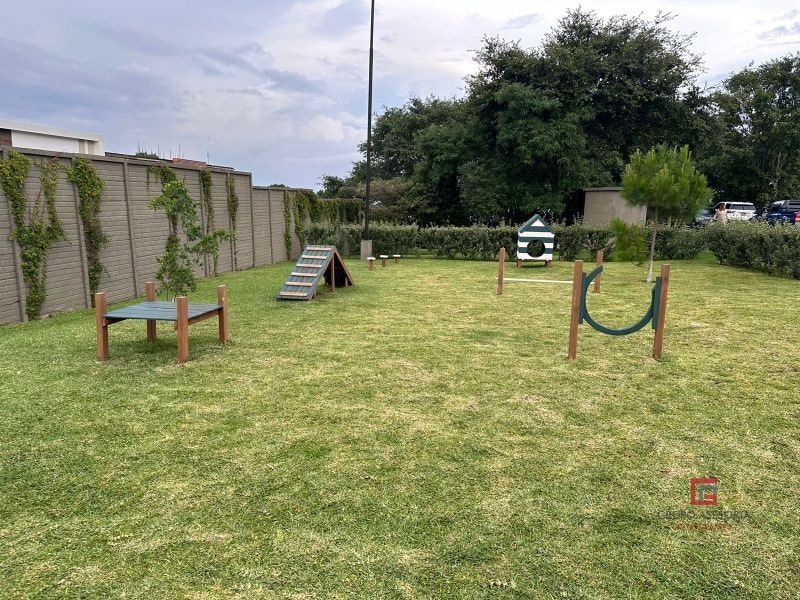 Acogedor Apartamento en Venta Sakai zona 1 Mixco - 12