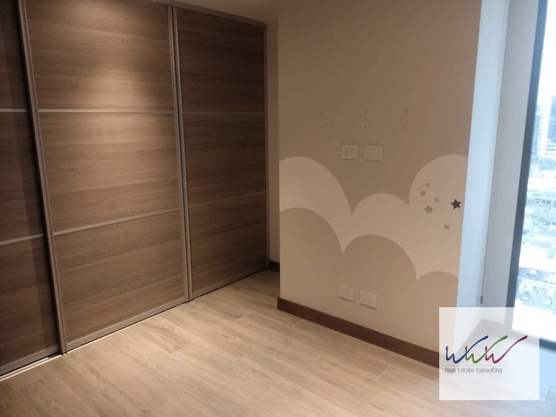 Vendo Apartamento como inversión en Reserva 10, zona 10 - 10