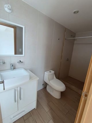 Apartamento en Renta Zona 10 CODIGO.DA34172 — Apartamento en Alquiler en Zona 10, Guatemala, Ciudad — miniatura 17 de 17