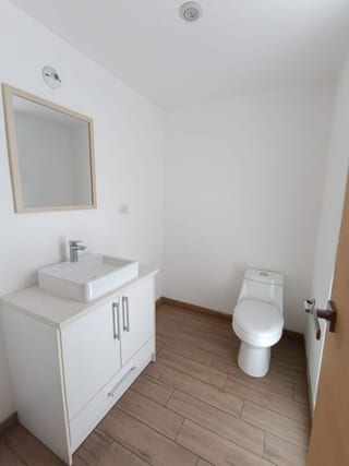 Apartamento en Renta Zona 10 CODIGO.DA34172 — Apartamento en Alquiler en Zona 10, Guatemala, Ciudad — miniatura 7 de 17