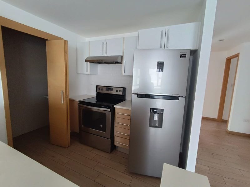 Apartamento en Renta Zona 10 CODIGO.DA34172 — Apartamento en Alquiler en Zona 10, Guatemala, Ciudad — foto 10 de 17