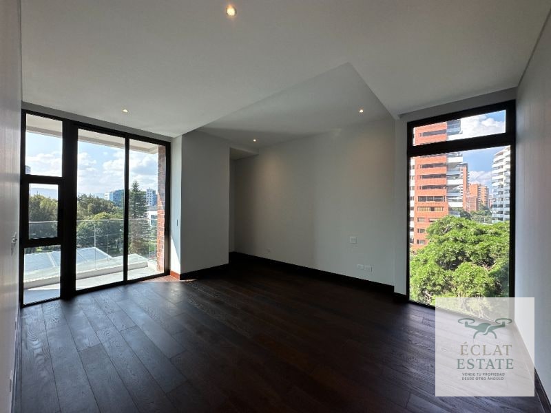 Apartamento de 3 Habitaciones en Renta en ECHO zona 14. - 4