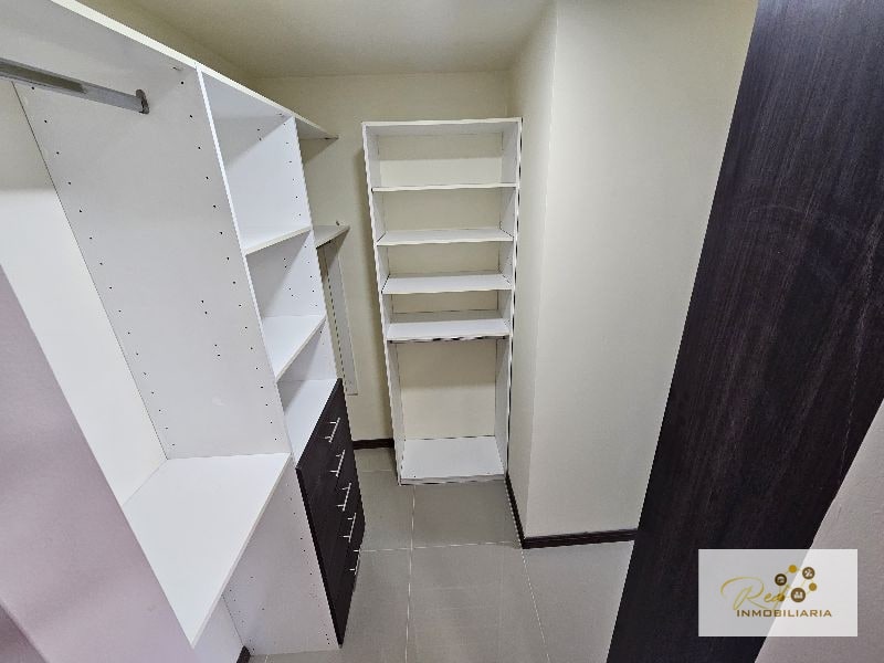 VENTA APARTAMENTO BELLINI REMODELADO - 5