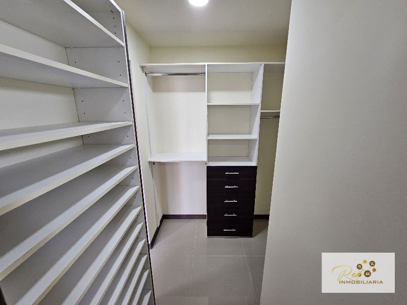 VENTA APARTAMENTO BELLINI REMODELADO - 7