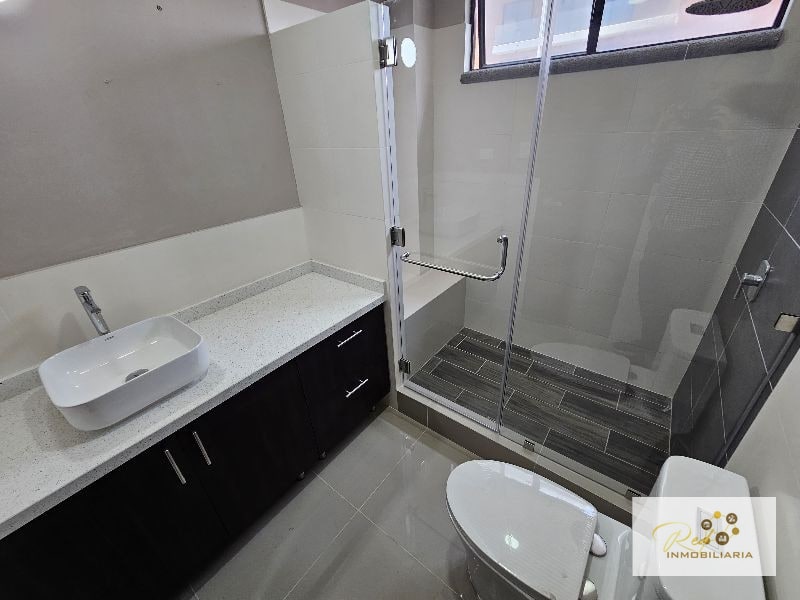 VENTA APARTAMENTO BELLINI REMODELADO - 8