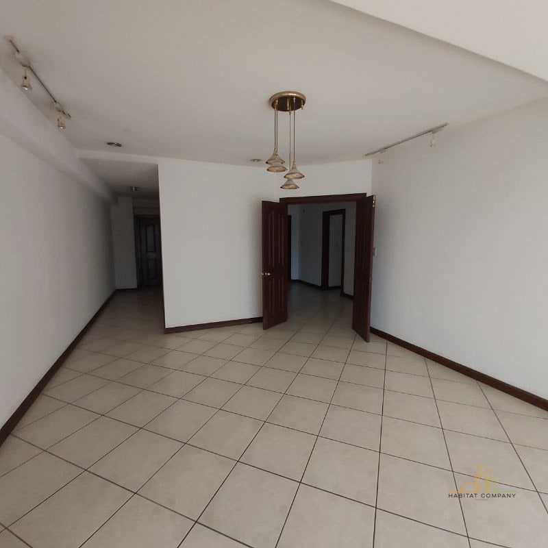 APARTAMENTO EN RENTA ZONA 14 CERCANO A LA AVENIDA LAS AMERICAS - 2