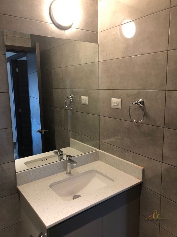 APARTAMENTO EN RENTA EN PARQUE 15 — Apartamento en Alquiler en Parque 15, Zona 15, Guatemala, Ciudad — foto 3 de 5