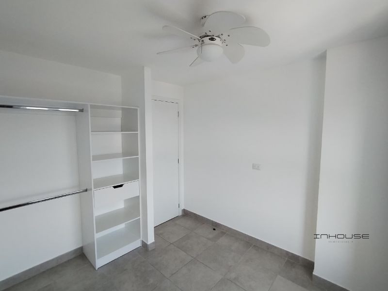 APARTAMENTO EN VENTA ZONA 2 - 5
