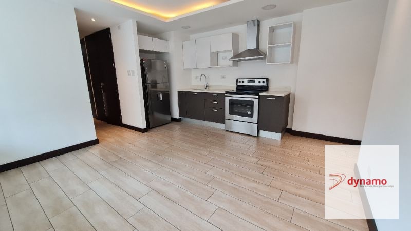 Vendo Apartamento Eficiency zona 15 Vh1 - 1