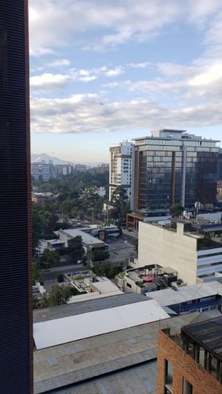 Apartamento Amueblado en Alquiler | Diagoseis | Zona 10 | Diagonal 6 · 1 habitación — Apartamento en Alquiler en Diagoseis, Zona 10, Guatemala, Ciudad — miniatura 3 de 17
